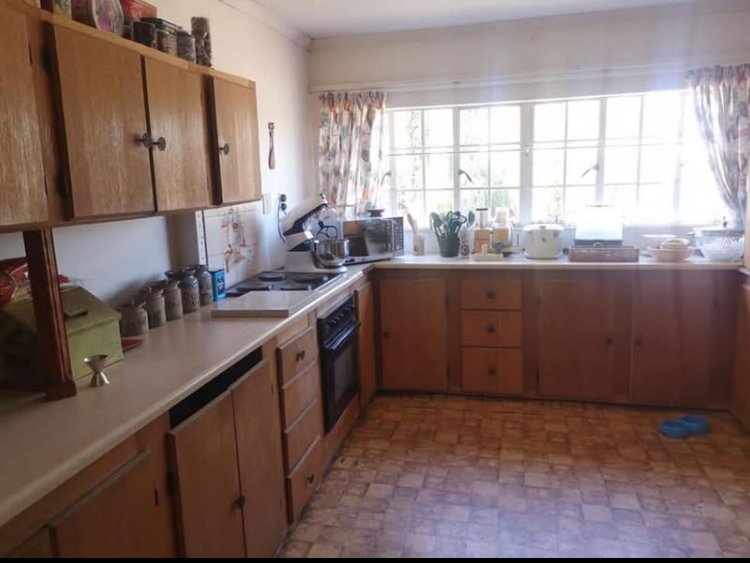 4 Bedroom Property for Sale in Roodewal Free State